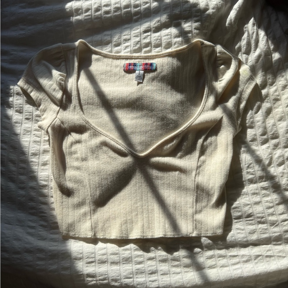 Urban Outfitters White Crop T-shirt